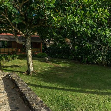 Hangout Beach Resort Катіклан Екстер'єр фото