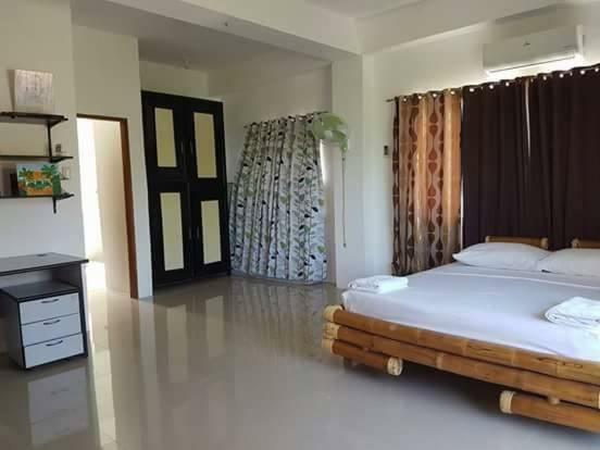 Hangout Beach Resort Катіклан Екстер'єр фото